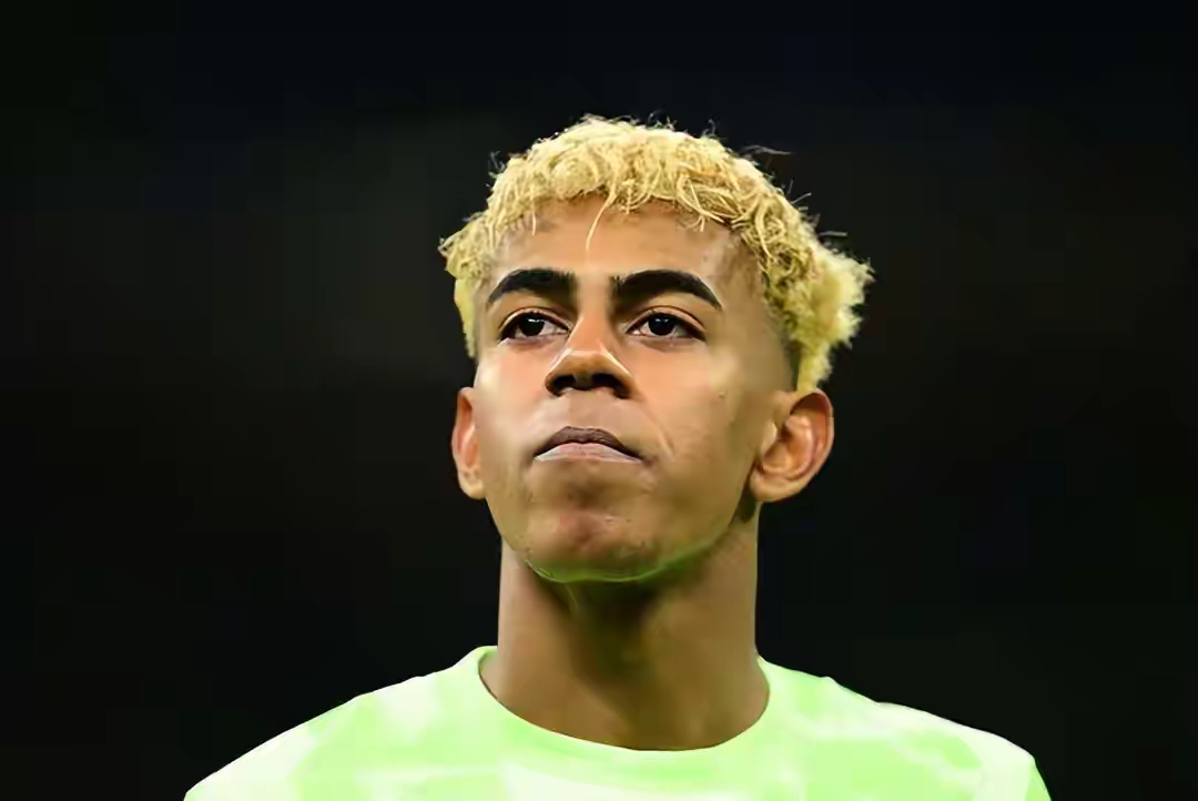 巴萨强势切尔西，博格巴2送出助攻