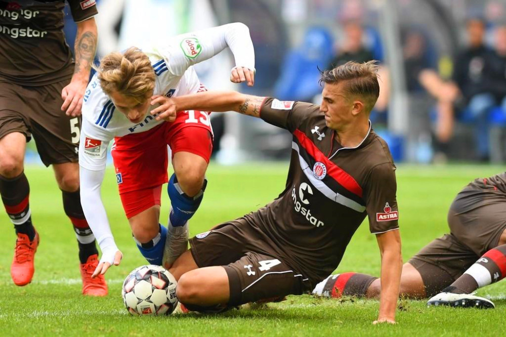 关于法国队翻盘中国队，安赛龙状态火热的信息