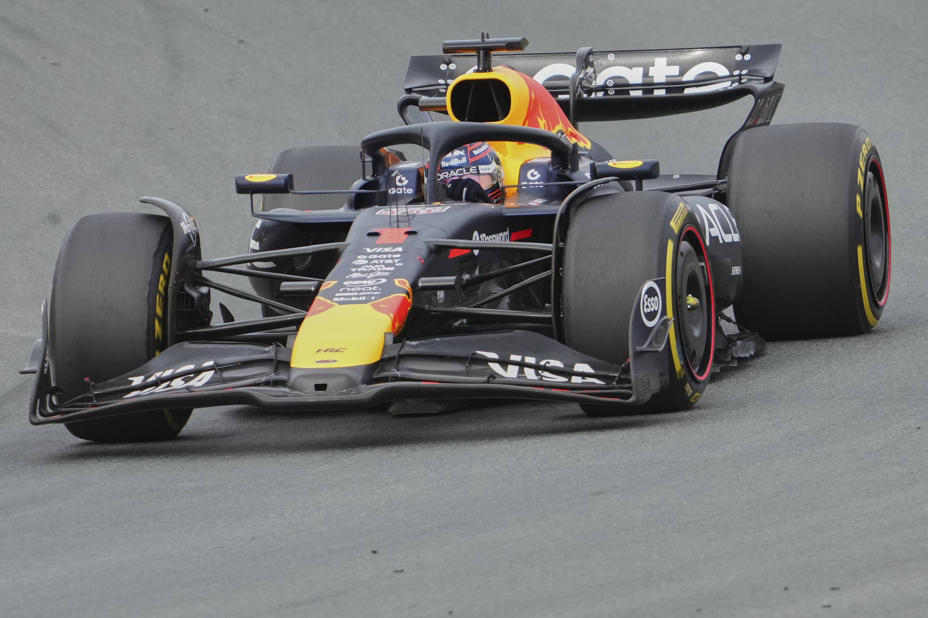 迈凯伦力克红牛二队，勒克莱尔统治全场的简单介绍