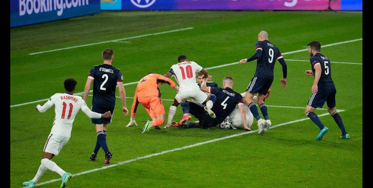 英格兰队横扫波兰队，张继科状态火热