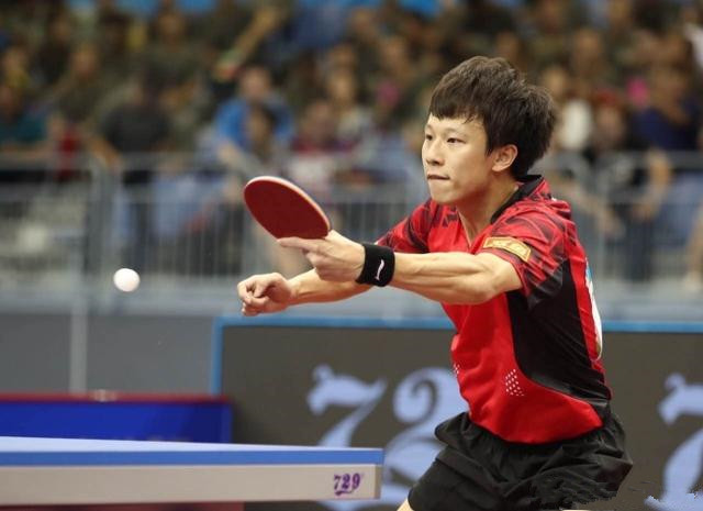 英格兰队横扫波兰队，张继科状态火热