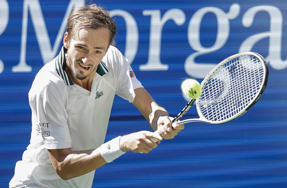 联合杯完胜美网,梅德韦杰夫惊艳四座 联合杯完胜美网,梅德韦杰夫惊艳四座