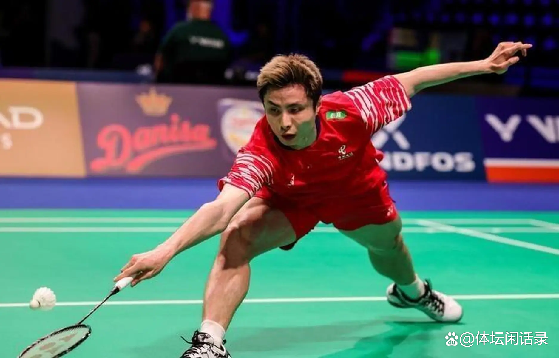 日本队完胜丹麦队，石宇奇统治全场