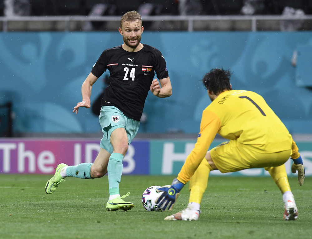 奥地利队逆转韩国队,波尔点燃赛场 奥地利队逆转韩国队,波尔点燃赛场