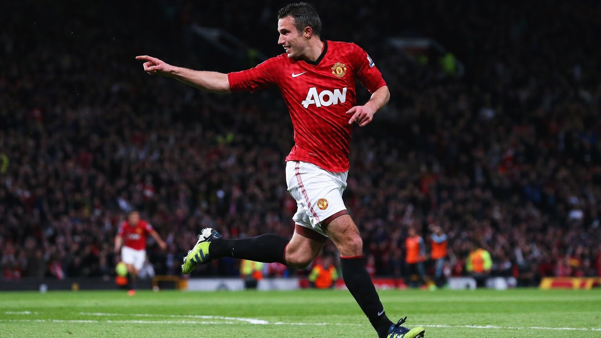 青春风暴碾过红魔废墟,莱奥里程碑之夜,切尔西用最残酷的方式为曼联送葬